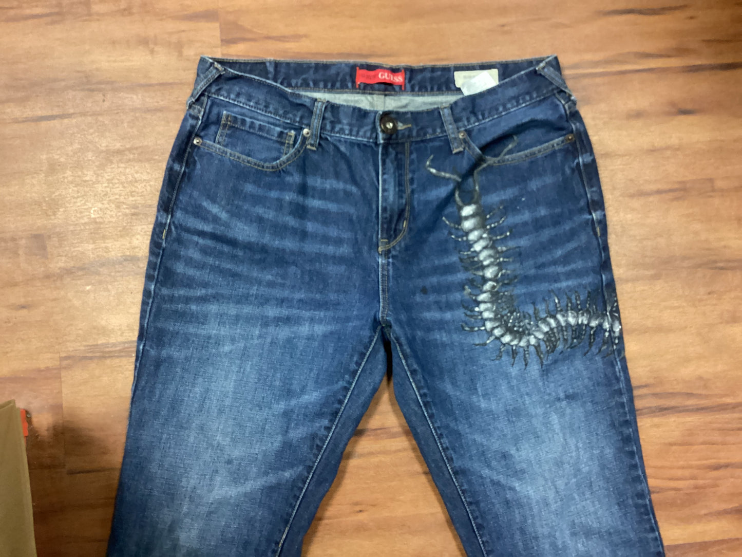 Centipede pants